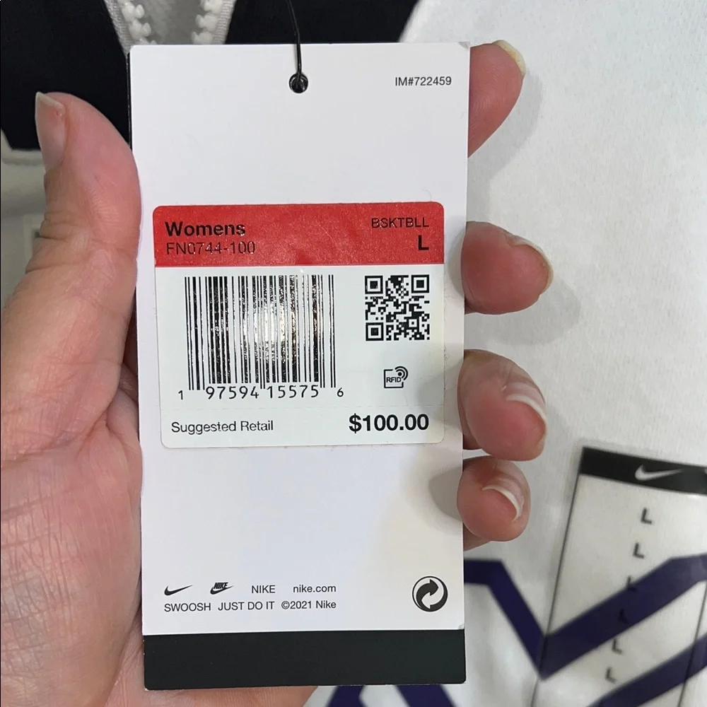 Nike this phoenix